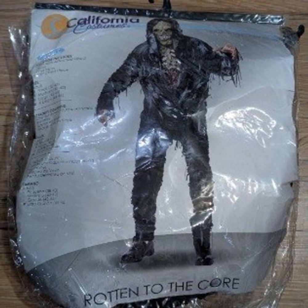 California Costumes Rotten to the Core Zombie Adult Costume XL 44-46 Missing Pc